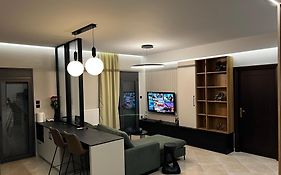 Suite Rooms -Fine Living